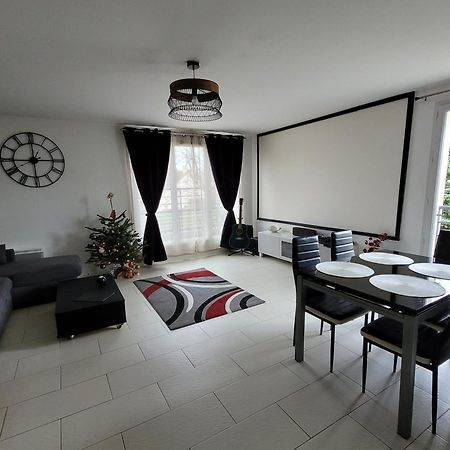 Duplex Proche Disney Avec Ecran Cinema Chessy  Luaran gambar