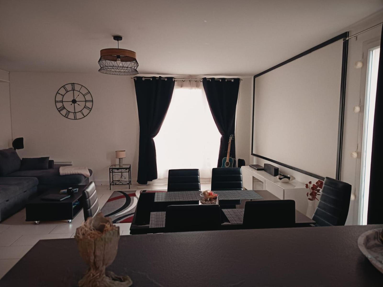 Duplex Proche Disney Avec Ecran Cinema Chessy  Luaran gambar